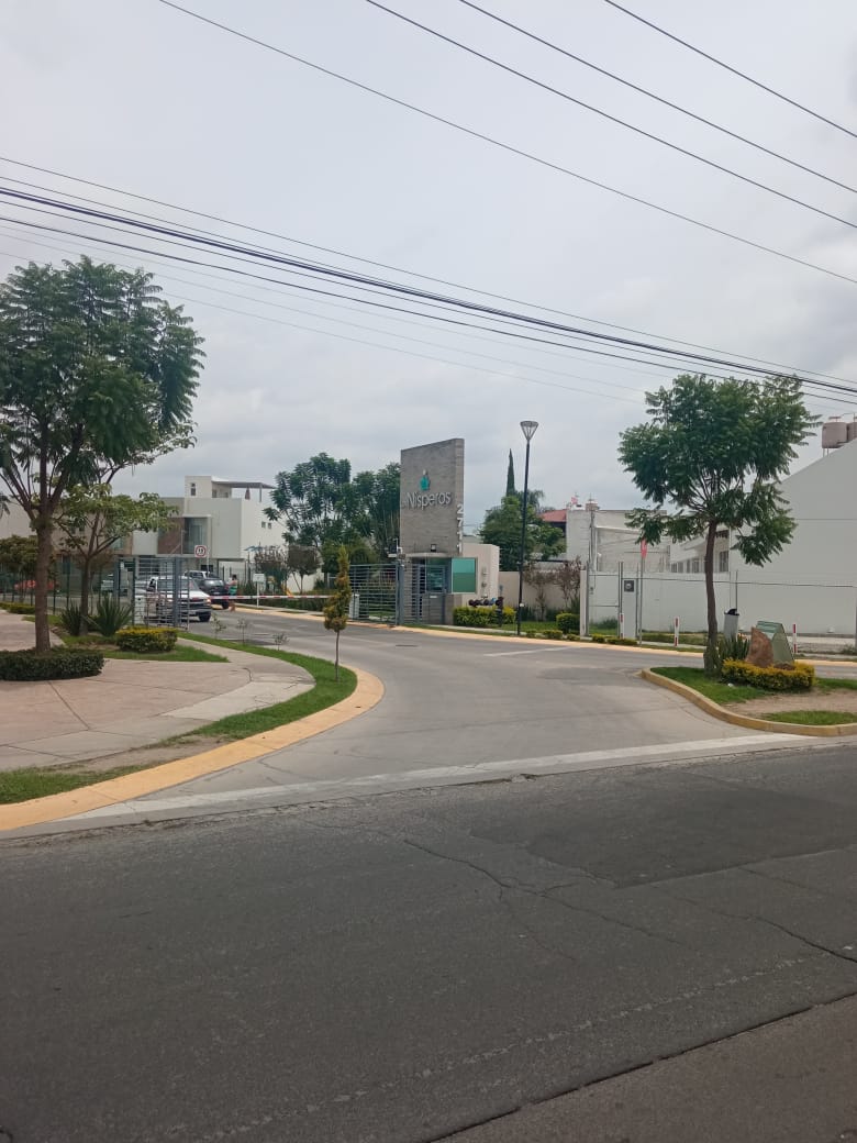 CASA EN RENTA EN NUEVO MÉXICO, CONDOMINIO LOS NISPEROS